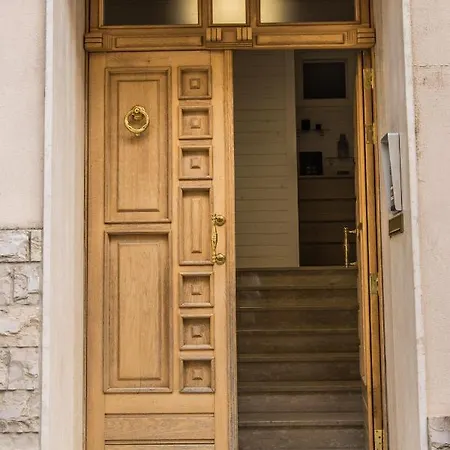 Colonna - Mole Sua Stat アルタムラ