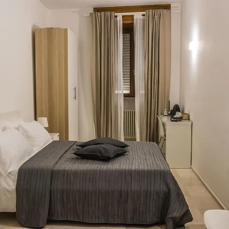 Colonna - Mole Sua Stat ベッド・アンド・ブレックファスト 3*